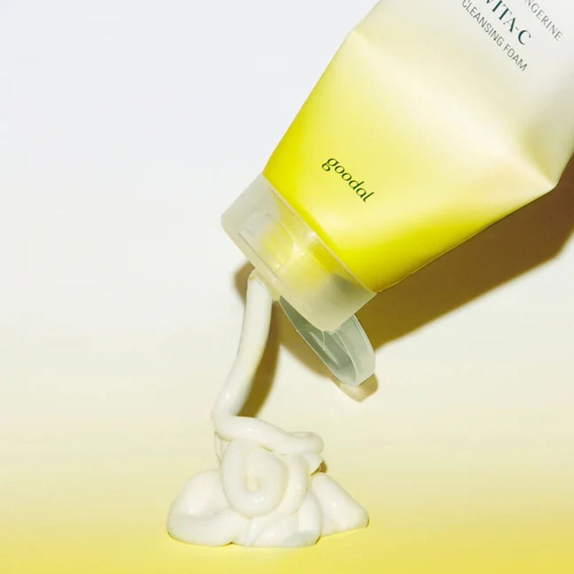 Goodal Green Tangerine Vita C Cleansing Foam with Vitamin C - 150 ml